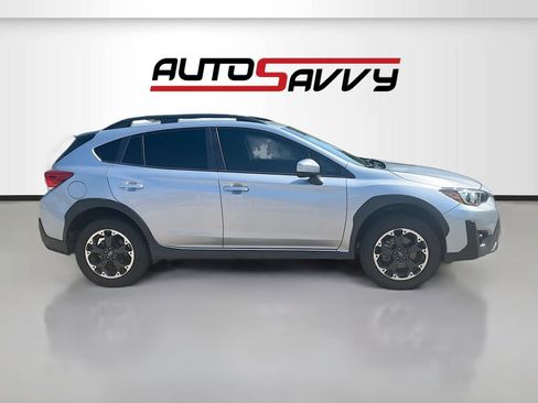 Used 2023 Subaru Crosstrek 2.0i Premium AWD/4WD image 8