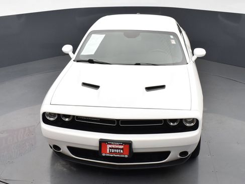 Used 2023 Dodge Challenger SXT RWD image 24