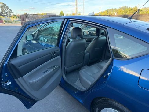 Used 2009 Toyota Prius w/ Pkg 2 FWD image 11