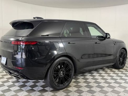Used 2024 Land Rover Range Rover Sport Dynamic SE AWD/4WD image 7