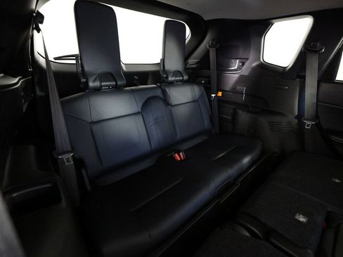 Used 2025 Mitsubishi Outlander SE AWD/4WD image 11