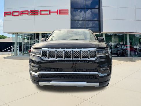 Used 2022 Jeep Grand Wagoneer Series II w/ Premium Group II image 7