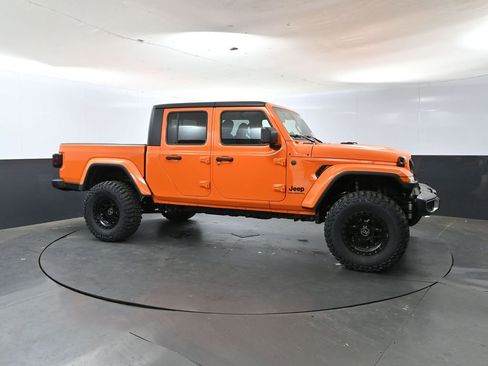 New 2025 Jeep Gladiator Sport image 5