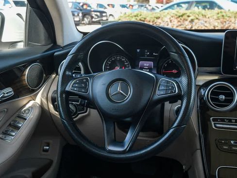 Used 2017 Mercedes-Benz GLC 300 image 12