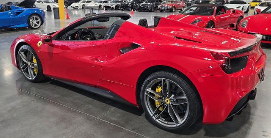 Used 2018 Ferrari 488 Spider RWD image 2