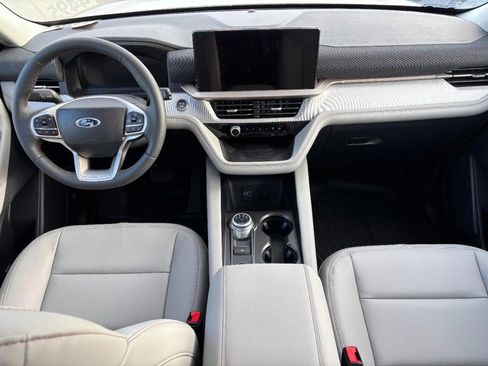 New 2026 Ford Explorer Active w/ Active Comfort Package image 14