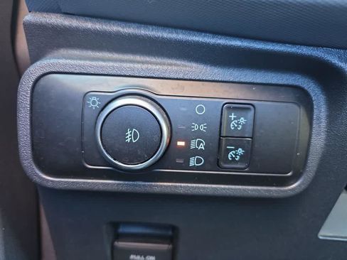 Certified 2023 Ford Bronco Black Diamond image 38