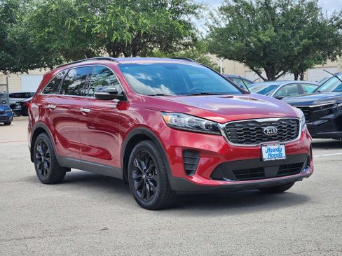 Used 2020 Kia Sorento S FWD image 3