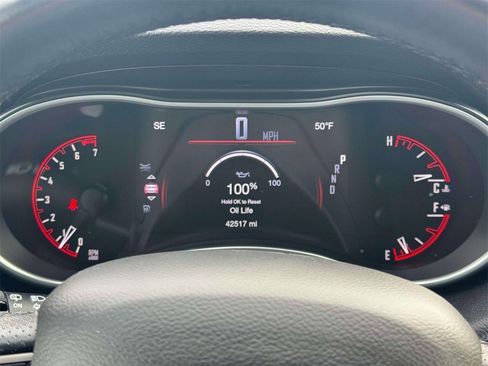 Used 2019 Dodge Durango SXT image 24