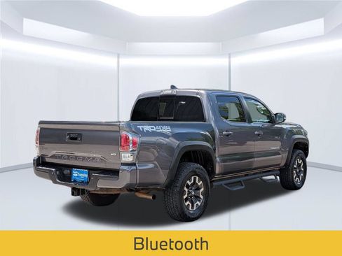Used 2021 Toyota Tacoma TRD Off-Road w/ Technology Package AWD/4WD image 6