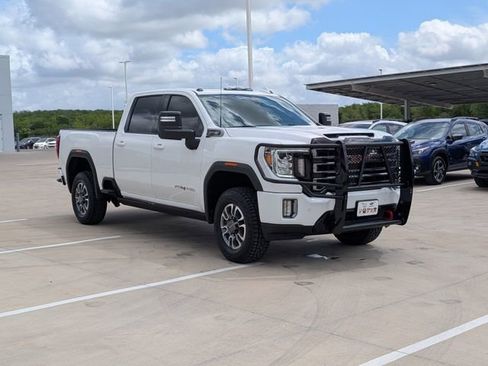 Used 2022 GMC Sierra 2500 AT4 w/ AT4 Preferred Package AWD/4WD image 7