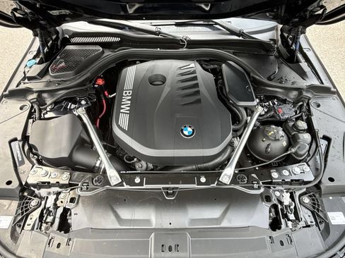 Used 2024 BMW 540i xDrive w/ Premium Package AWD/4WD image 18