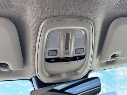 Certified 2026 Volvo XC40 B5 Plus w/ Protection Package Premier image 30