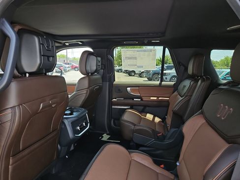 New 2027 Ford Expedition King Ranch RWD image 19