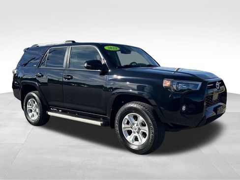 Used 2022 Toyota 4Runner SR5 Premium image 7