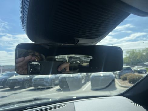 Used 2022 Mercedes-Benz GLE 350 4MATIC image 27