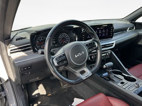 Used 2023 Kia K5 GT-Line image 11