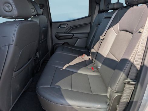 New 2026 GMC Canyon Elevation w/ Convenience Package image 14