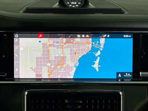 Certified 2021 Porsche Panamera 4S AWD/4WD image 16