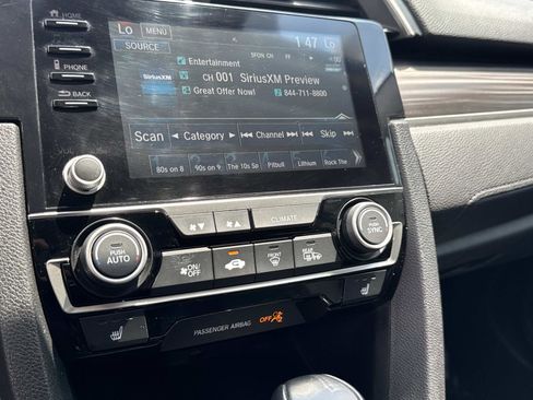 Used 2020 Honda Civic EX-L image 21