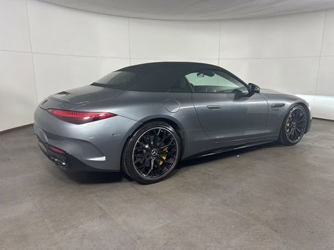 Used 2022 Mercedes-Benz SL 63 AMG 4MATIC image 5