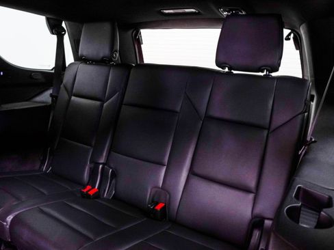 Used 2021 Cadillac Escalade Luxury RWD image 19