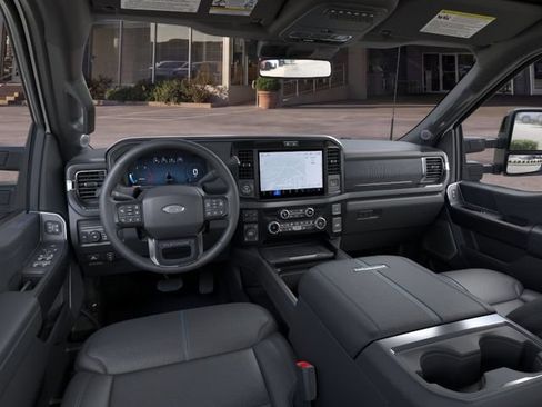 New 2026 Ford F350 Platinum w/ FX4 Off-Road Package AWD/4WD image 9