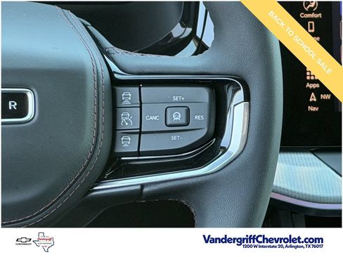 Used 2024 Jeep Wagoneer Launch Edition AWD/4WD image 13