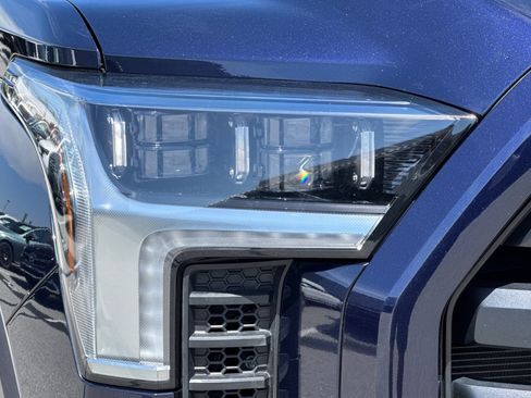 Used 2024 Toyota Tundra Limited AWD/4WD image 11