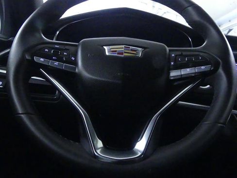 Used 2024 Cadillac XT6 Luxury w/ LPO, Floor Liner Package AWD/4WD image 18
