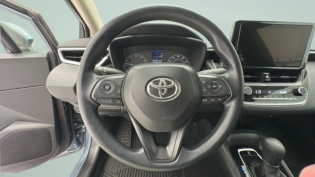Used 2024 Toyota Corolla LE w/ LE Convenience Package FWD image 15