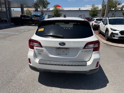 Used 2017 Subaru Outback 2.5i Limited w/ Popular Package #5 AWD/4WD image 6