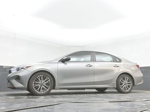 Used 2022 Kia Forte GT-Line w/ GT-Line Premium Package FWD image 30