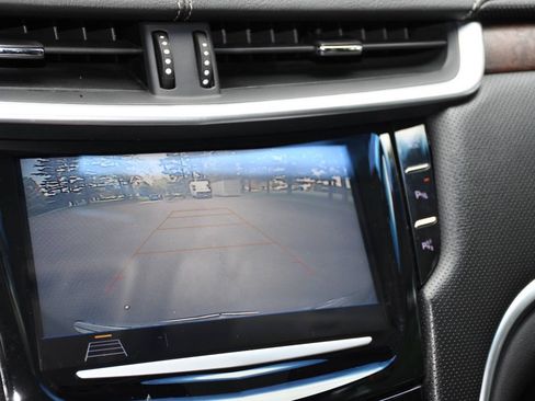 Used 2019 Cadillac XTS Luxury FWD image 34
