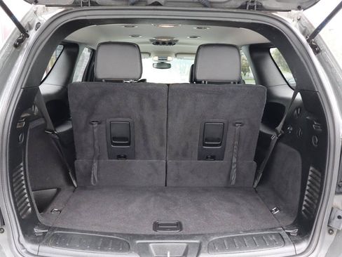 Used 2020 Dodge Durango SXT AWD/4WD image 4