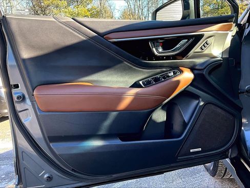 Used 2020 Subaru Outback Touring XT image 21