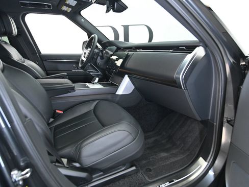 Used 2025 Land Rover Range Rover SE AWD/4WD image 29