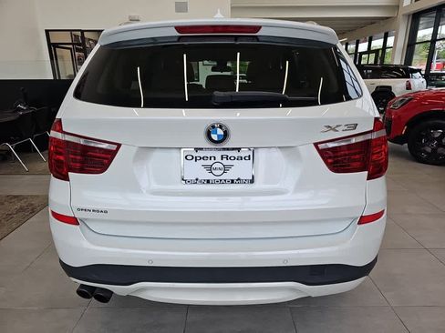 Used 2017 BMW X3 xDrive28i AWD/4WD image 2