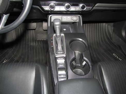 Certified 2024 Honda Civic Touring image 16