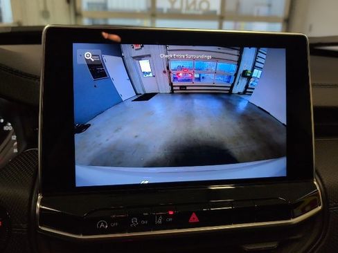 New 2026 Jeep Compass Latitude image 18