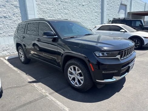 Used 2021 Jeep Grand Cherokee L Limited AWD/4WD image 3
