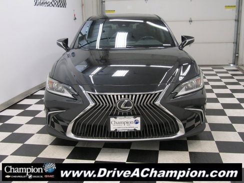 Used 2021 Lexus ES 350 image 2