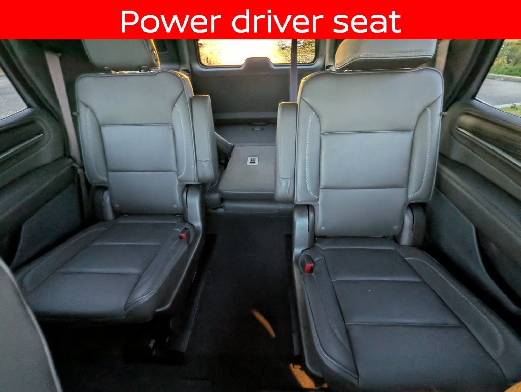 Used 2022 GMC Yukon Denali w/ Denali Premium Package RWD image 26