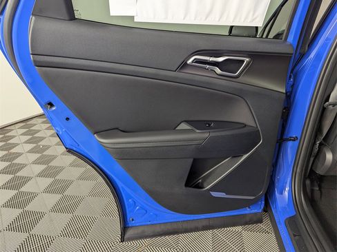 New 2026 Kia Sportage EX image 29