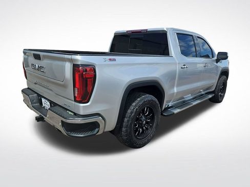 Used 2019 GMC Sierra 1500 SLT w/ SLT Premium Plus Package AWD/4WD image 5