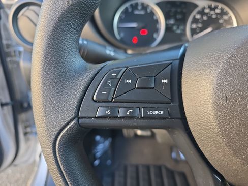 Used 2025 Nissan Versa S image 21