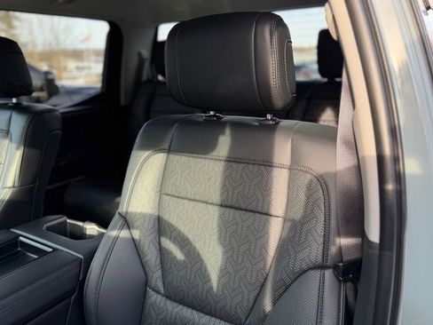 Used 2024 Toyota Tundra Limited image 10