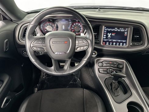 Used 2022 Dodge Challenger GT w/ Plus Package image 23