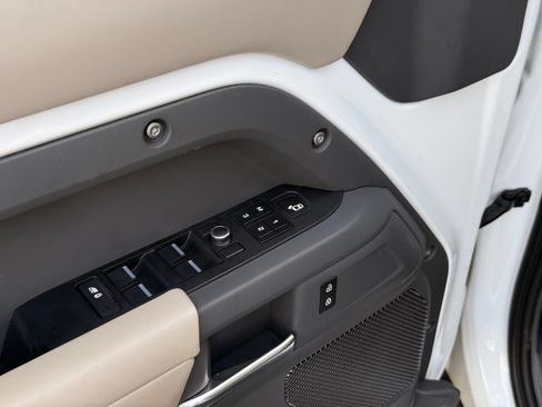 Used 2020 Land Rover Defender 110 S AWD/4WD image 16