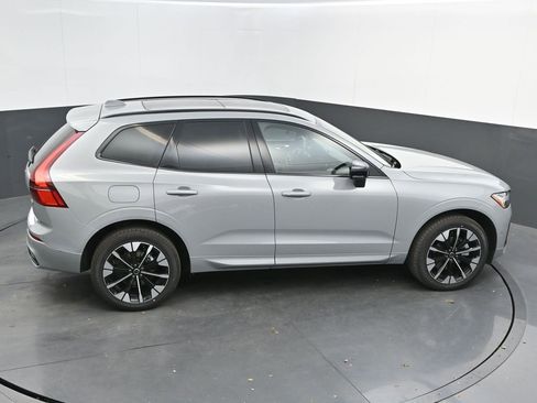 New 2026 Volvo XC60 B5 Plus w/ Protection Package Premier image 40